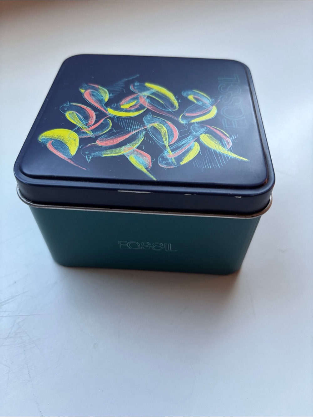 FOSSIL Watch tins bundle/5 (empty) - Picture 8 of 8